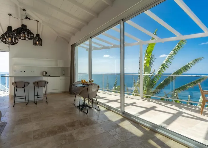 Escarpa - The Madeira Hideaway Resort 3*