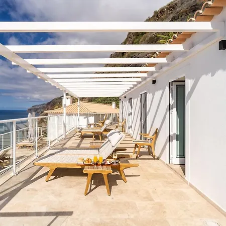 Курортный комплекс Escarpa - The Madeira Hideaway