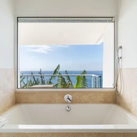 Escarpa - The Madeira Hideaway Курортный комплекс 3*