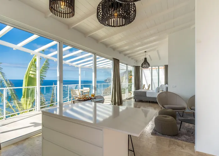 Escarpa - The Madeira Hideaway Resort